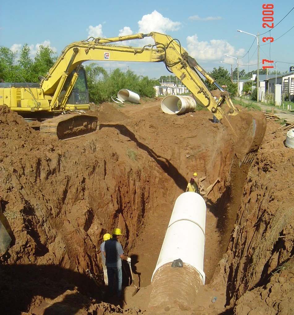 Movimiento de suelos y pluviales PVC corrugado - imagen 1